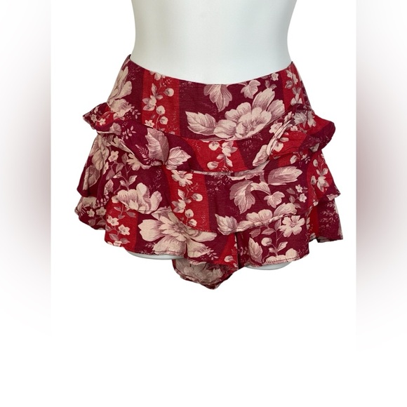 FREE PEOPLE ~ Days Gone By Tiered Shorts Medium - Picture 4 of 11